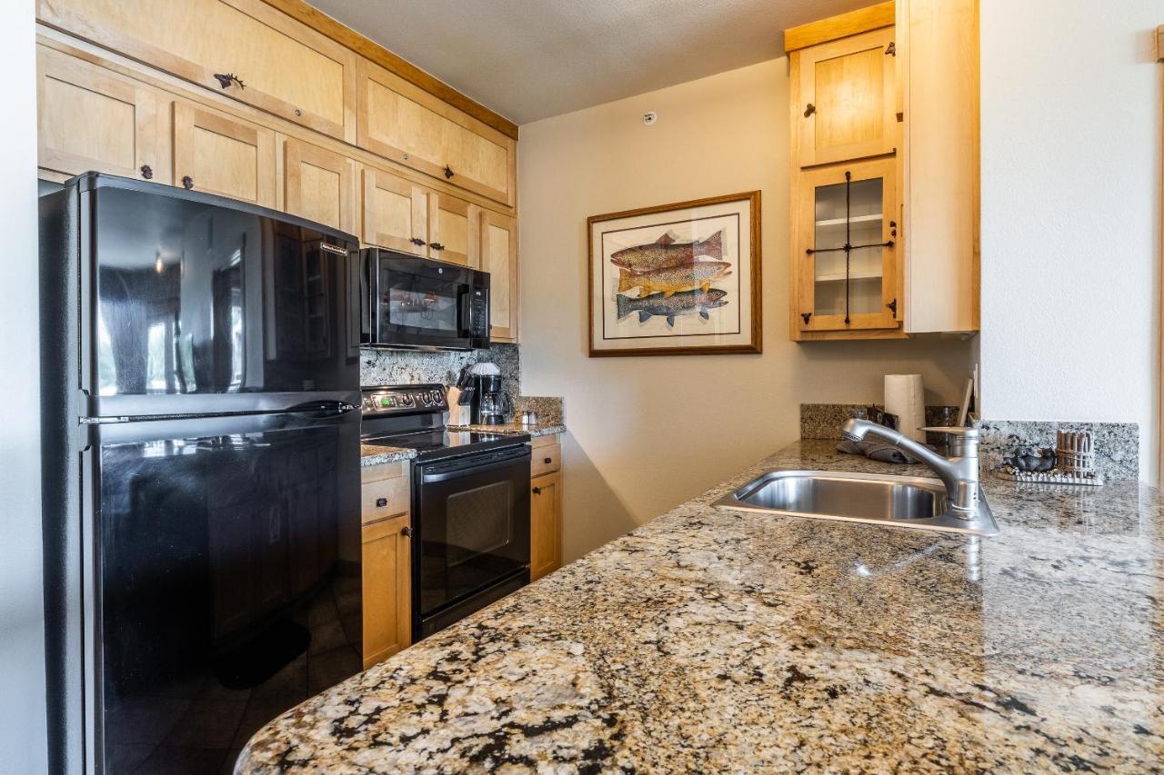 Juniper Springs #413 - Luxury In Out! 2 Bedroom